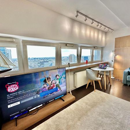 Top Metro X2 Fast Wifi 400 Mbs 70'Tv Netflix Hbo Max Appletv+ Disney+ Varsavia Esterno foto