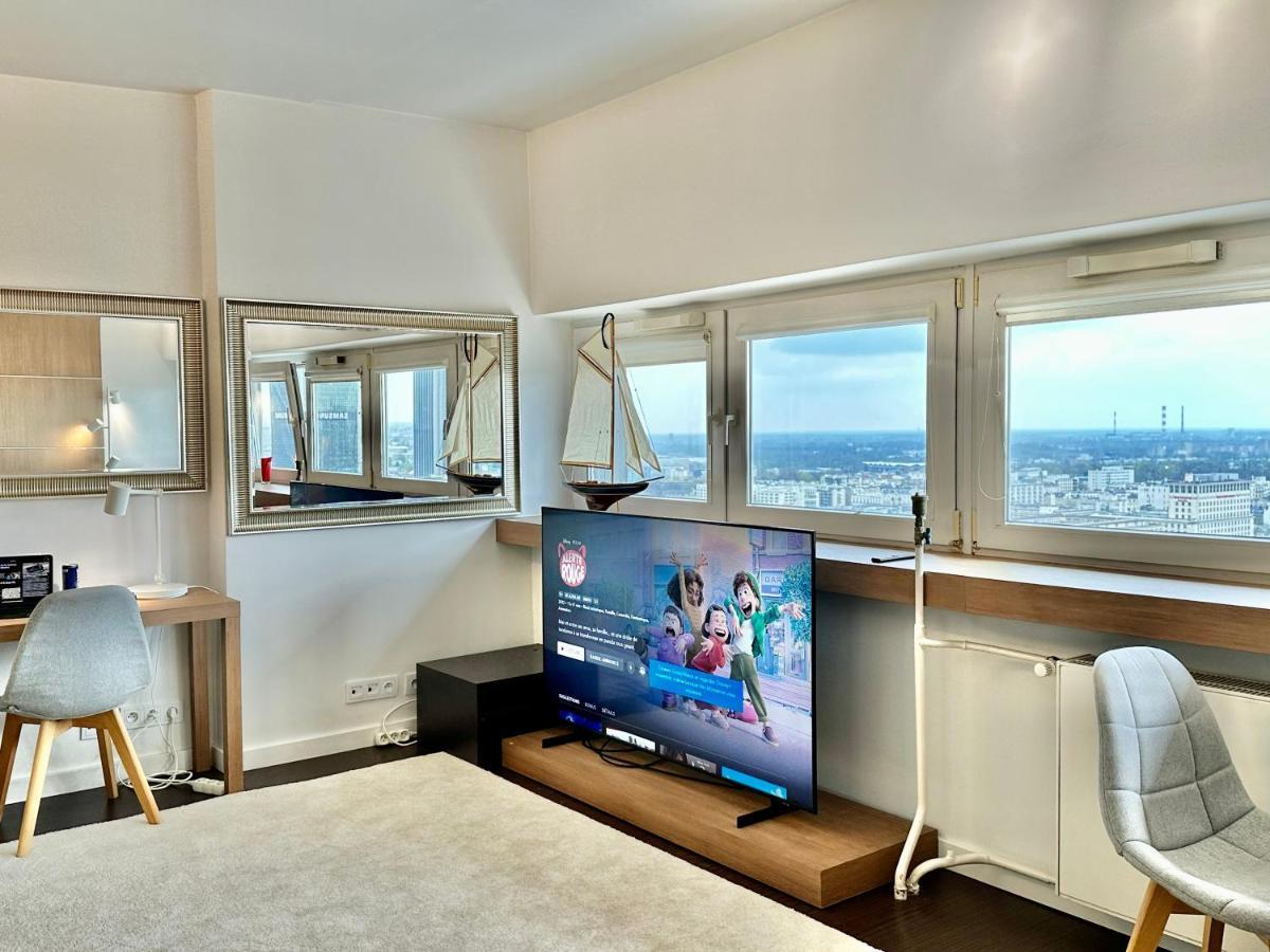 Top Metro X2 Fast Wifi 400 Mbs 70'Tv Netflix Hbo Max Appletv+ Disney+ Varsavia Esterno foto