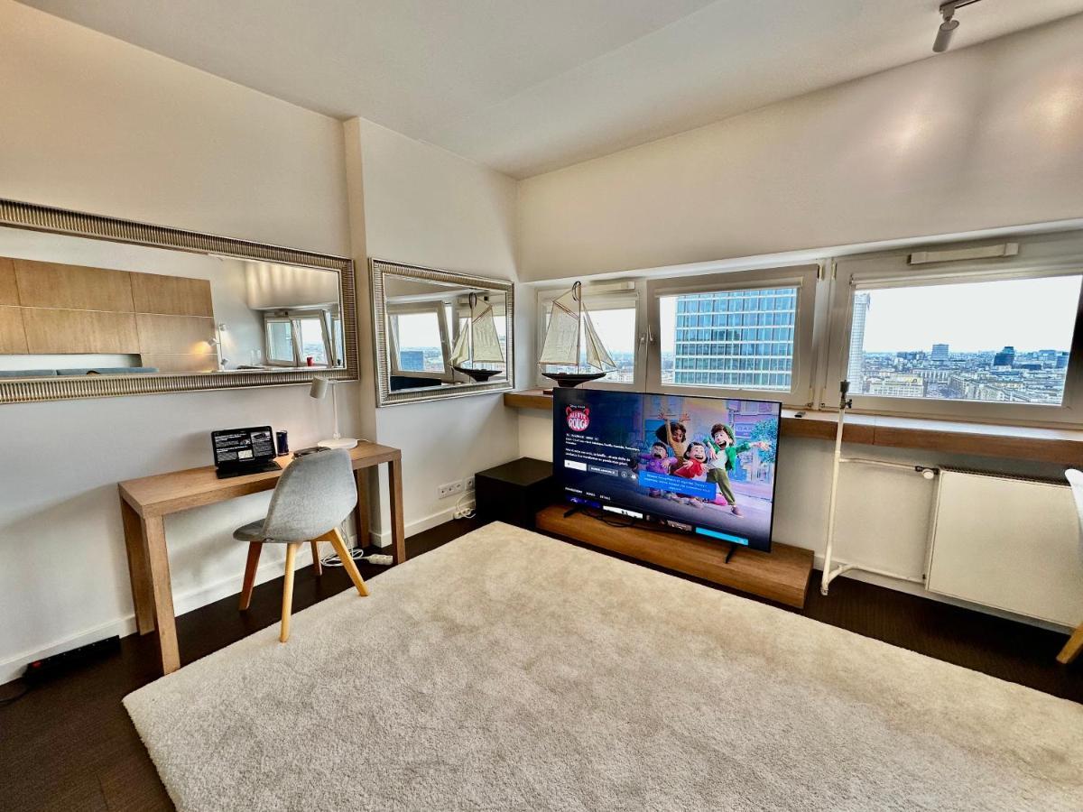 Top Metro X2 Fast Wifi 400 Mbs 70'Tv Netflix Hbo Max Appletv+ Disney+ Varsavia Esterno foto